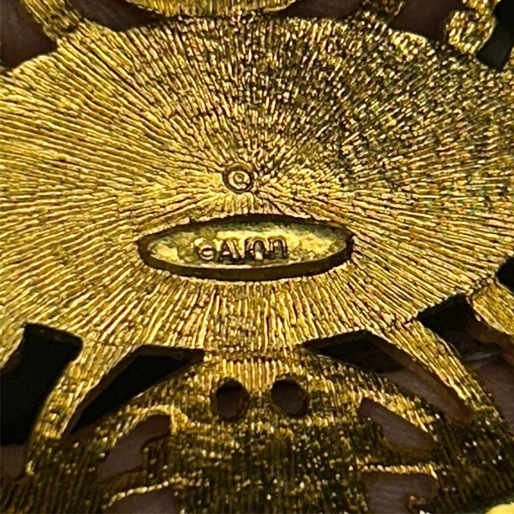 Vintage Avon Rose Garland Brooch - Picture 3 of 3